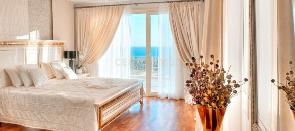 4 bedrooms Villa in Agios Tychonas, Cyprus No. 3747 7