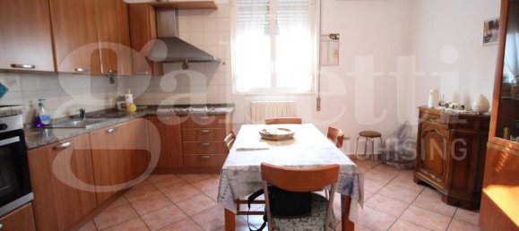 Квартира с 3 комнатами в Чинизелло Бальсамо, Италия № 123936 11