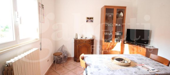 Квартира с 3 комнатами в Чинизелло Бальсамо, Италия № 123936 27