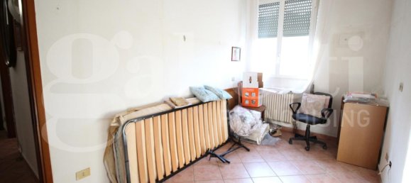 Квартира с 3 комнатами в Чинизелло Бальсамо, Италия № 123936 4