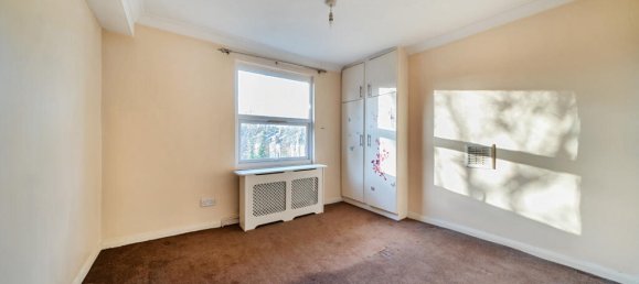 1 bedroom Apartment in London, United Kingdom No. 7785 5