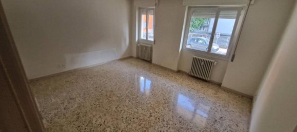 5 rooms Apartment in Sondrio, Italy No. 167776 12