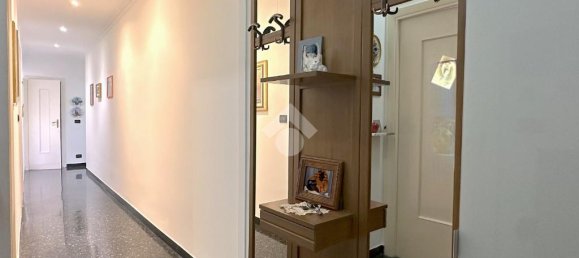 2 chambres Appartement à Genoa, Italy No. 291933 3