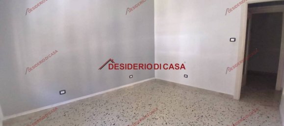 2 bedrooms Apartment in Palermo, Italy No. 335287 4