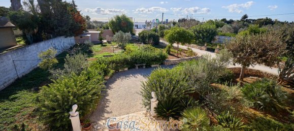 8-salle Villa à Gallipoli, Italy No. 232829 32