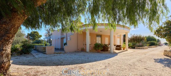 8-salle Villa à Gallipoli, Italy No. 232829 11