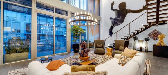 3 Schlafzimmer Gewerbliche Immobilien in Miami, USA, Nr. 615331 29