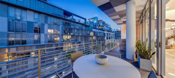 3 Schlafzimmer Gewerbliche Immobilien in Miami, USA, Nr. 615331 6