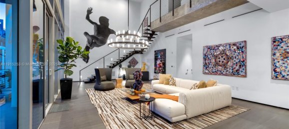 3 Schlafzimmer Gewerbliche Immobilien in Miami, USA, Nr. 615331 28