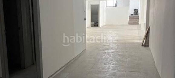 992m² Warehouse in Ripollet, Spain No. 184556 9