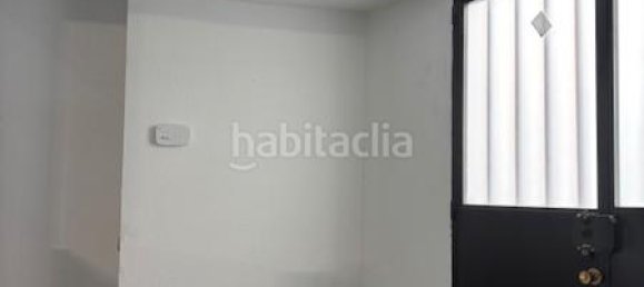 992m² Warehouse in Ripollet, Spain No. 184556 4