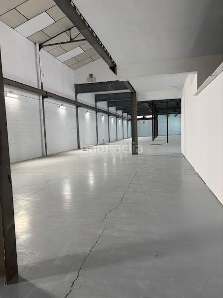 992m² Warehouse in Ripollet, Spain No. 184556