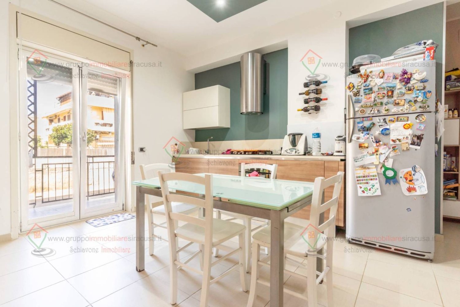 Квартира с 2 спальнями в Сиракузы, Италия № 281509