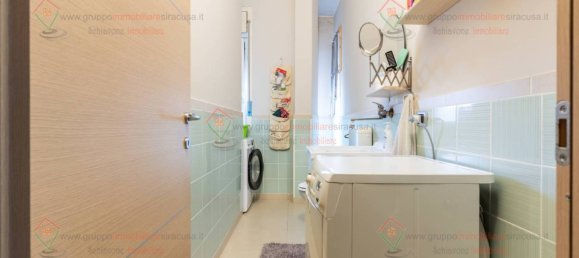 Квартира с 2 спальнями в Сиракузы, Италия № 281509 9