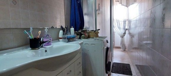Apartamento de 3 habitaciónes en Foggia, Italy No. 265700 14