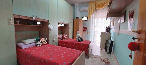 Apartamento de 3 habitaciónes en Foggia, Italy No. 265700 8