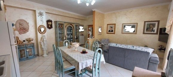 Apartamento de 3 habitaciónes en Foggia, Italy No. 265700 5