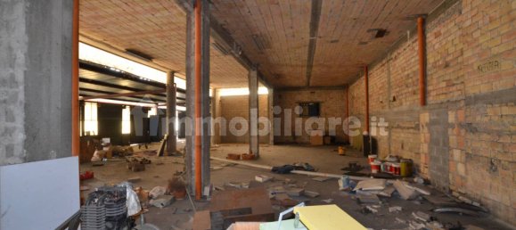 3 rooms Commercial property in San Benedetto del Tronto, Italy No. 202188 5
