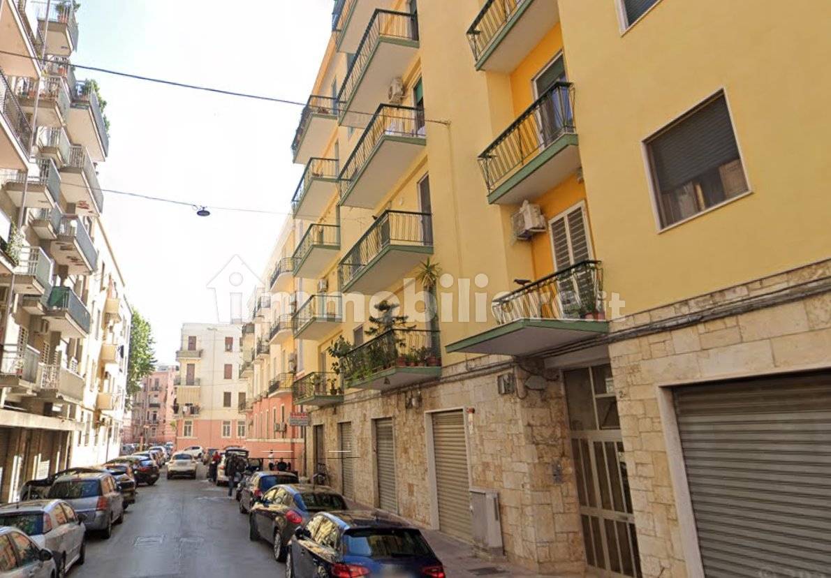 1 bedroom Apartment in Bari, Italy No. 337139