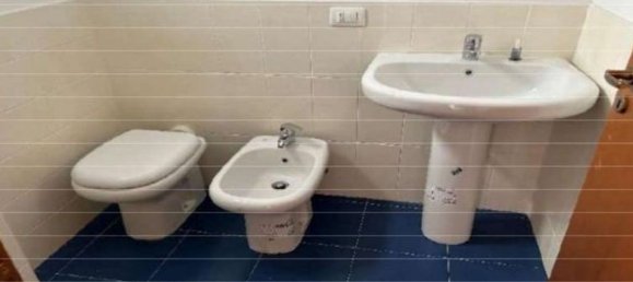 2-salle Appartement à Palermo, Italy No. 44597 6