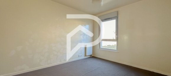 2 bedrooms Apartment in Aulnay-sous-Bois, France No. 175421 8