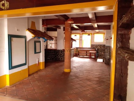 136m² Commercial property in Amadora, Portugal No. 169249