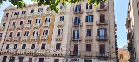 Apartamento de 5 dormitorios en Palermo, Italy No. 328604 2