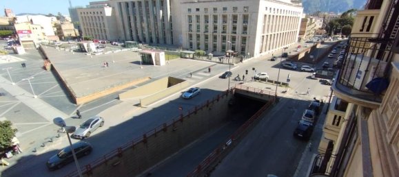 Apartamento de 5 dormitorios en Palermo, Italy No. 328604 23