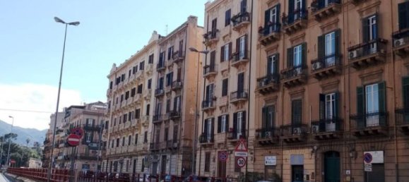 Apartamento de 5 dormitorios en Palermo, Italy No. 328604 12