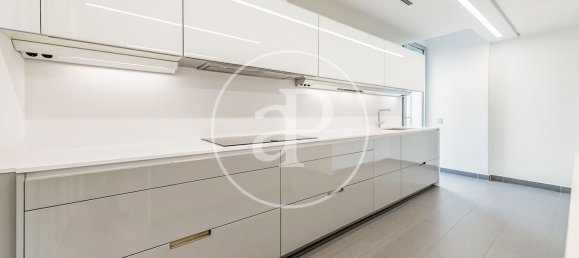 5 غرف نوم تاون هاوس في Madrid, Spain رقم 28821 37