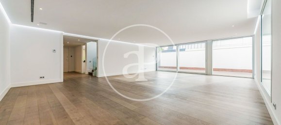 5 غرف نوم تاون هاوس في Madrid, Spain رقم 28821 16