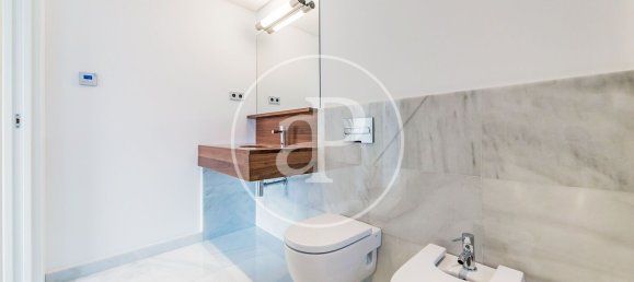 5 غرف نوم تاون هاوس في Madrid, Spain رقم 28821 45