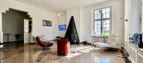 Квартира с 2 спальнями в Meerbusch, Германия № 290785 10