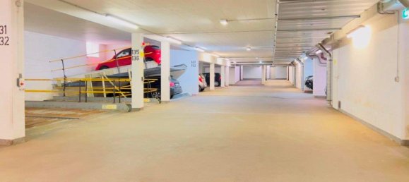  موقف سيارات في Dresden, Germany رقم 228002 9