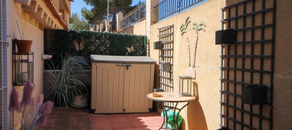 Casa de 3 dormitorios en San Miguel de Salinas, Spain No. 148916 32