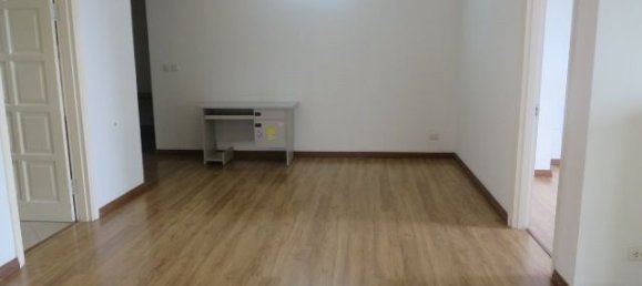 4 bedrooms Apartment in Tay Ho, Vietnam No. 5751 2