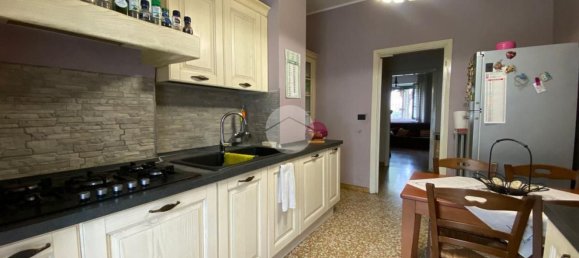 4 bedrooms Apartment in Settimo Torinese, Italy No. 379500 5