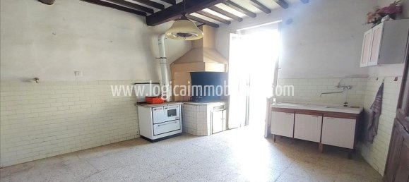 Villa de 9 divisões em Chiusi, Italy N.º 75637 8