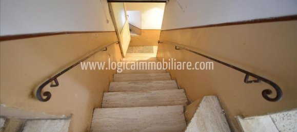 Villa de 9 divisões em Chiusi, Italy N.º 75637 16