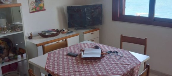 3 rooms Apartment in Messina, Italy No. 48369 3