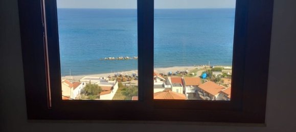 3 rooms Apartment in Messina, Italy No. 48369 20