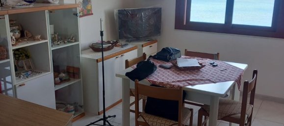 3 rooms Apartment in Messina, Italy No. 48369 2