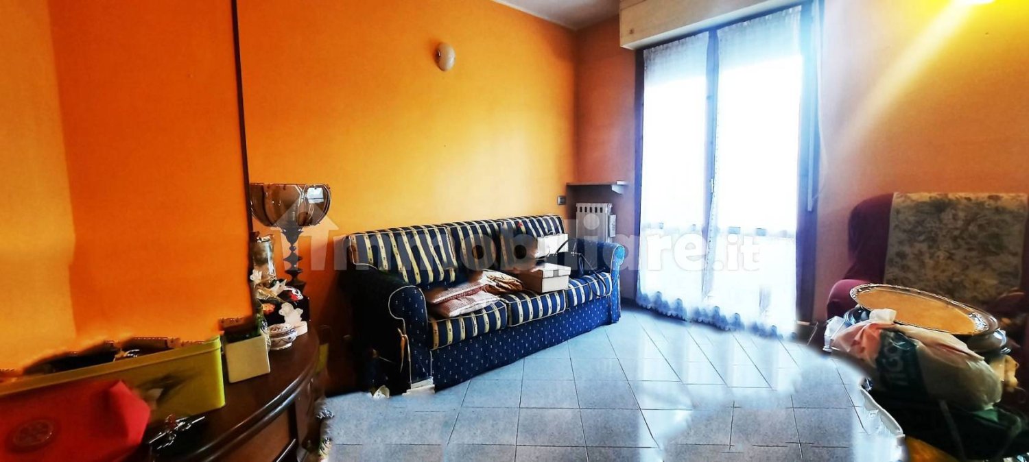 3 bedrooms Villa in Piacenza, Italy No. 194120