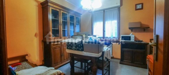 3 bedrooms Villa in Piacenza, Italy No. 194120 10