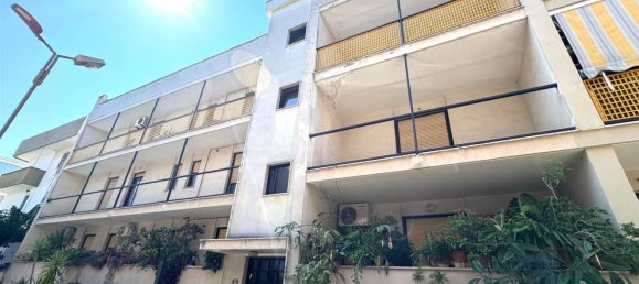 3 chambres Appartement à Triggiano, Italy No. 315330 2