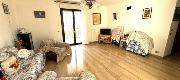 3 chambres Appartement à Triggiano, Italy No. 315330 7