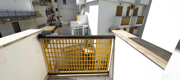 3 chambres Appartement à Triggiano, Italy No. 315330 32