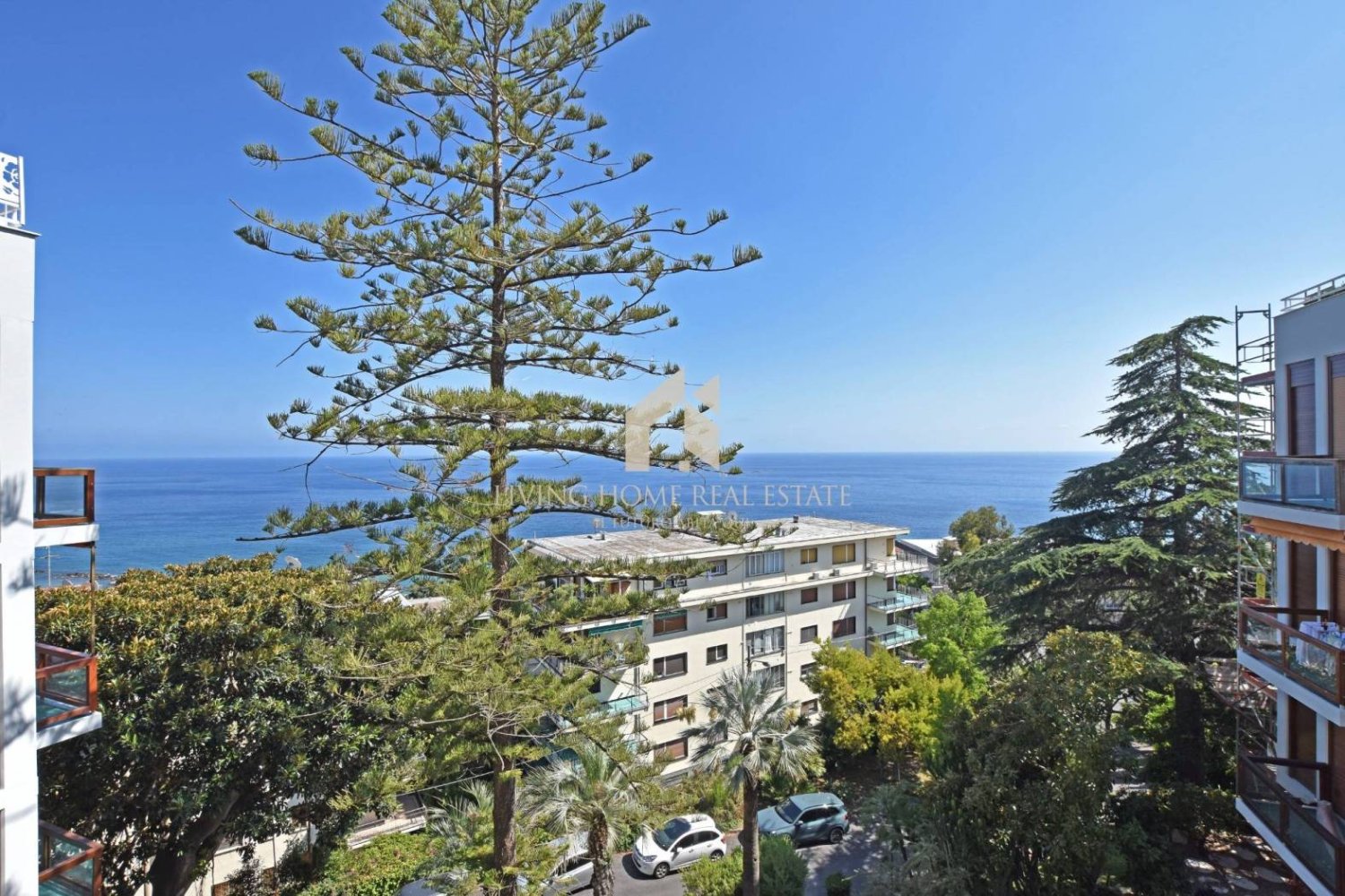2 bedrooms Apartment in Sanremo, Italy No. 291680