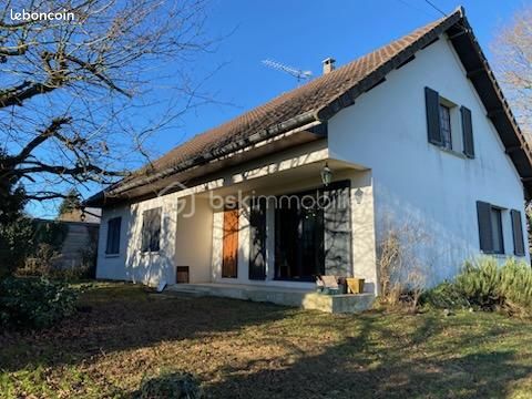 3 bedrooms Townhouse in Maurupt-le-Montois, France No. 216685