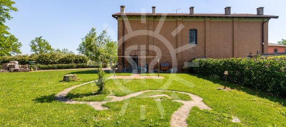 5-Zimmer Haus in Budrio, Italy, Nr. 137969 14